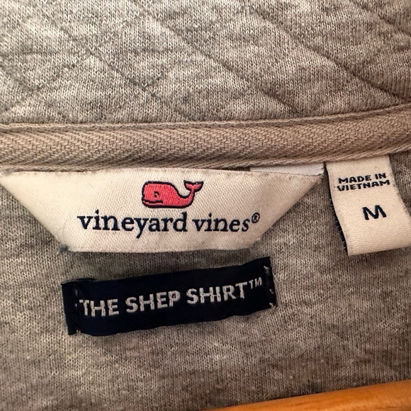 Vineyard Vines Quilted 1/4 “The Shep Shirt” Pullover - Picture 3 of 12
